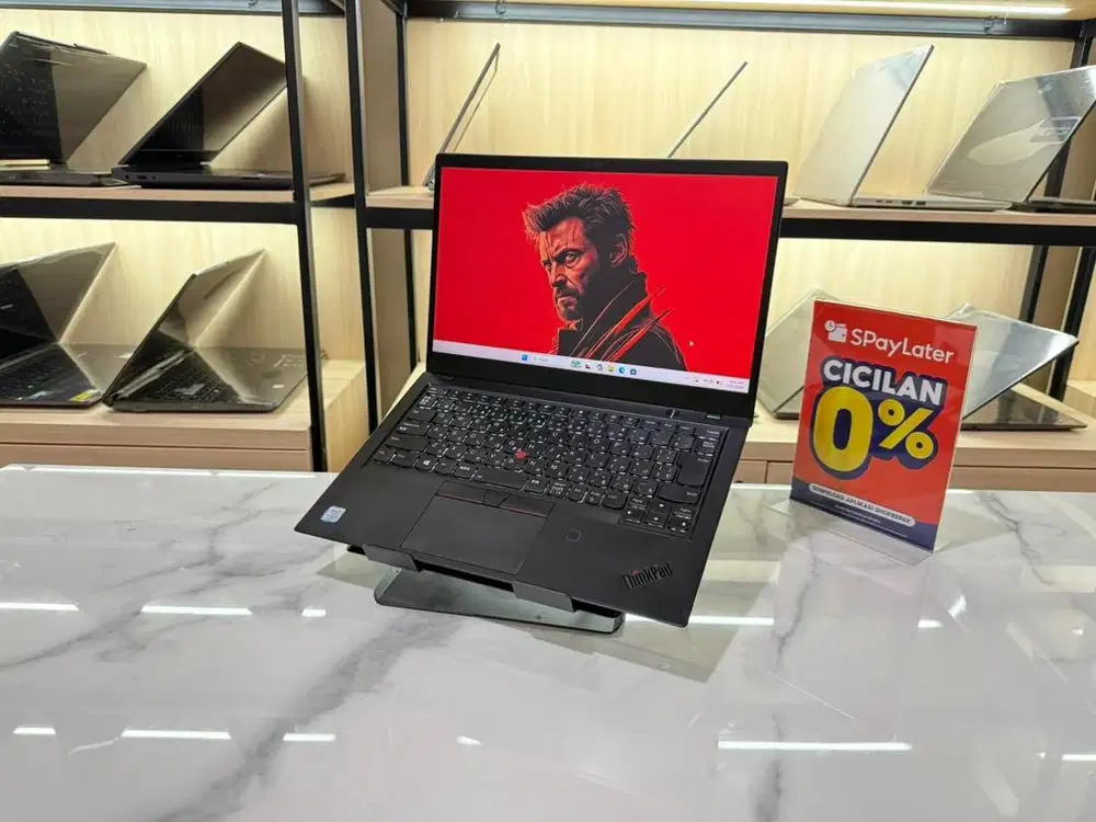 LAPTOP X1 carbon CORE I5gen8 SSD 256 GB RAM 8 GB GARANSI
