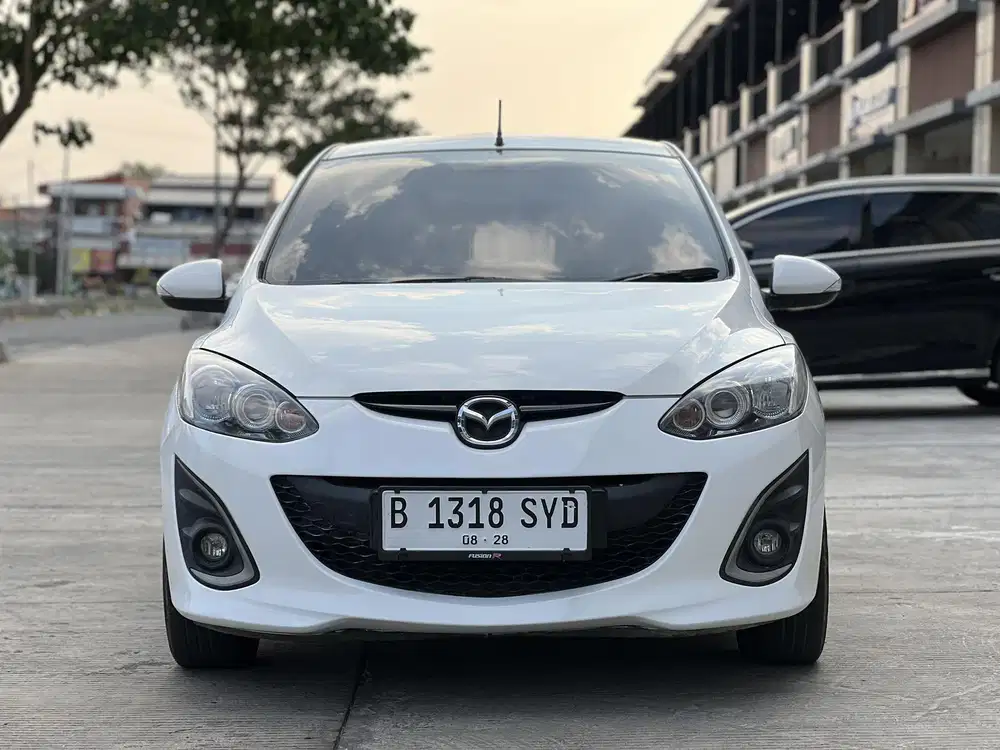 DP 25 JT Mazda 2 RZ AT Matic 2012