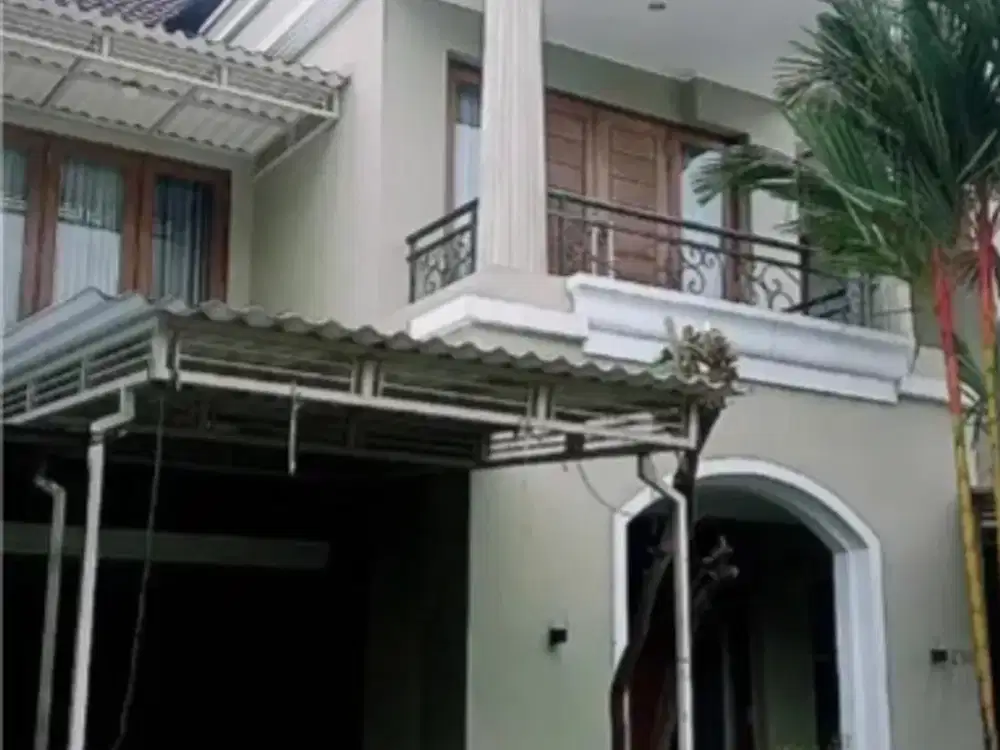 Jual Rumah Galaxy Royal Palace Siap Huni, Baru Renovasi