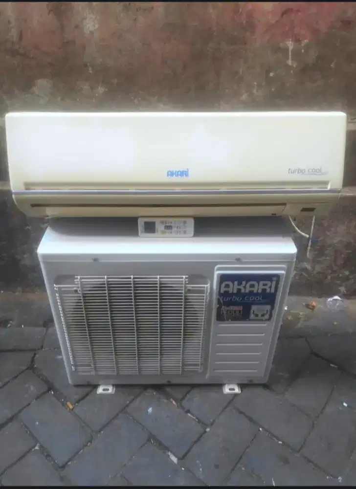 AC 1/2 pk low Watt R 410 merk AKARI 320 W