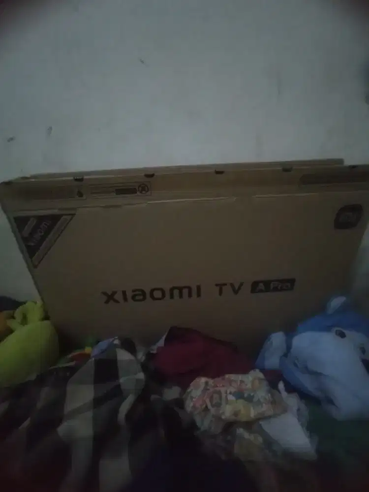 Tv smart merk Xiaomi 32 inc LKP segelan