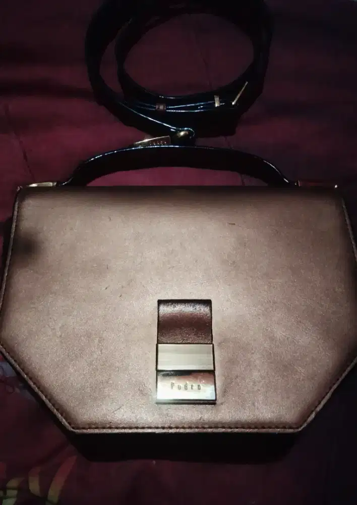 Tas Slempang Wanita PEDRO original 100%