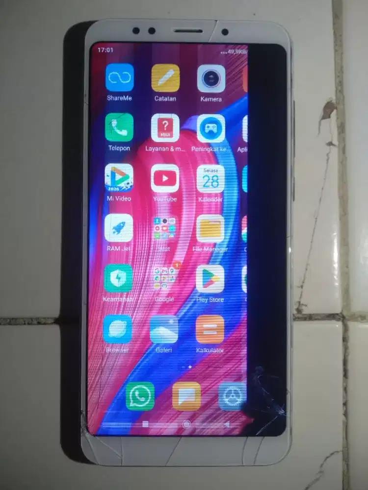 Redmi 5 plus ram 3