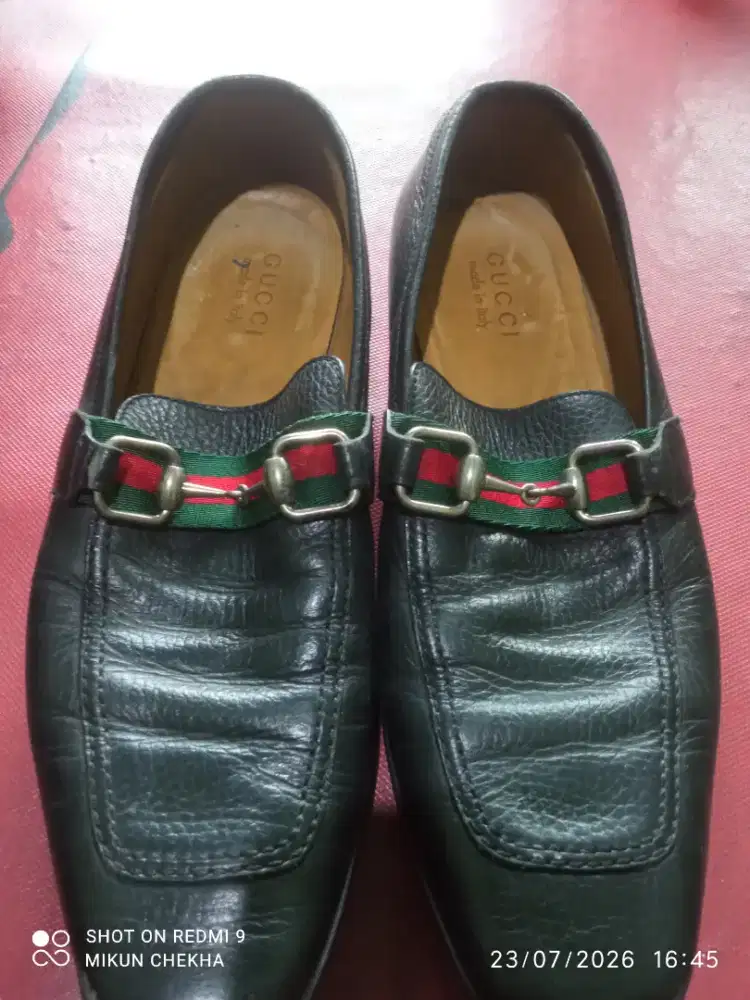 sepatu Gucci asli