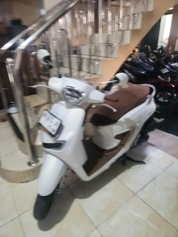 Stylo abs putih 2024 keykess Gbm