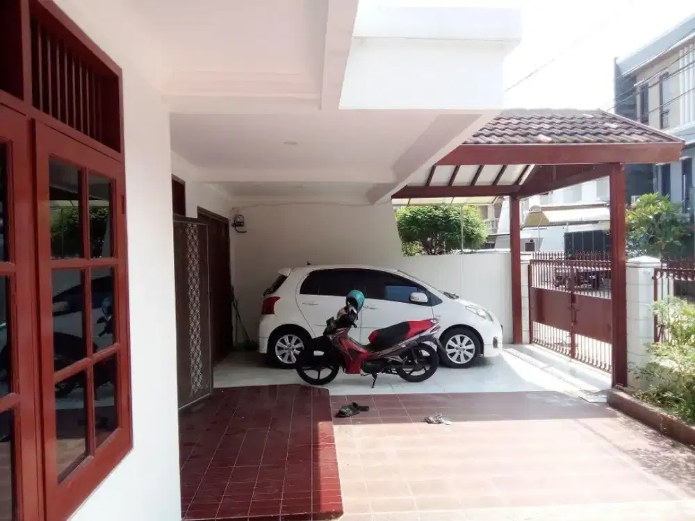 Sewa Rumah Janur Indah Dekat Mkg Lokasi Strategis