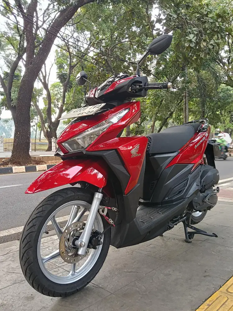 DIJUAL CASH HOND 125 A VARIO LED OLD 125  PJK IDUP