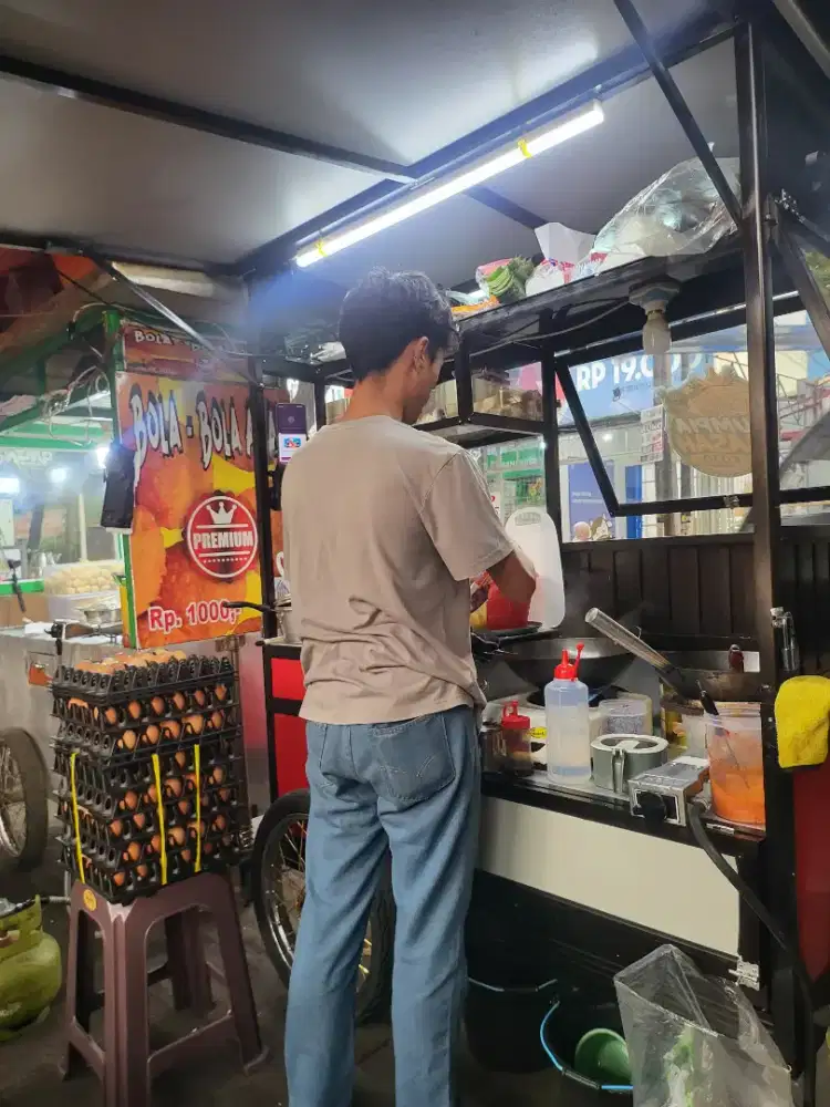 Lowongan kerja lumpia basah kojo
