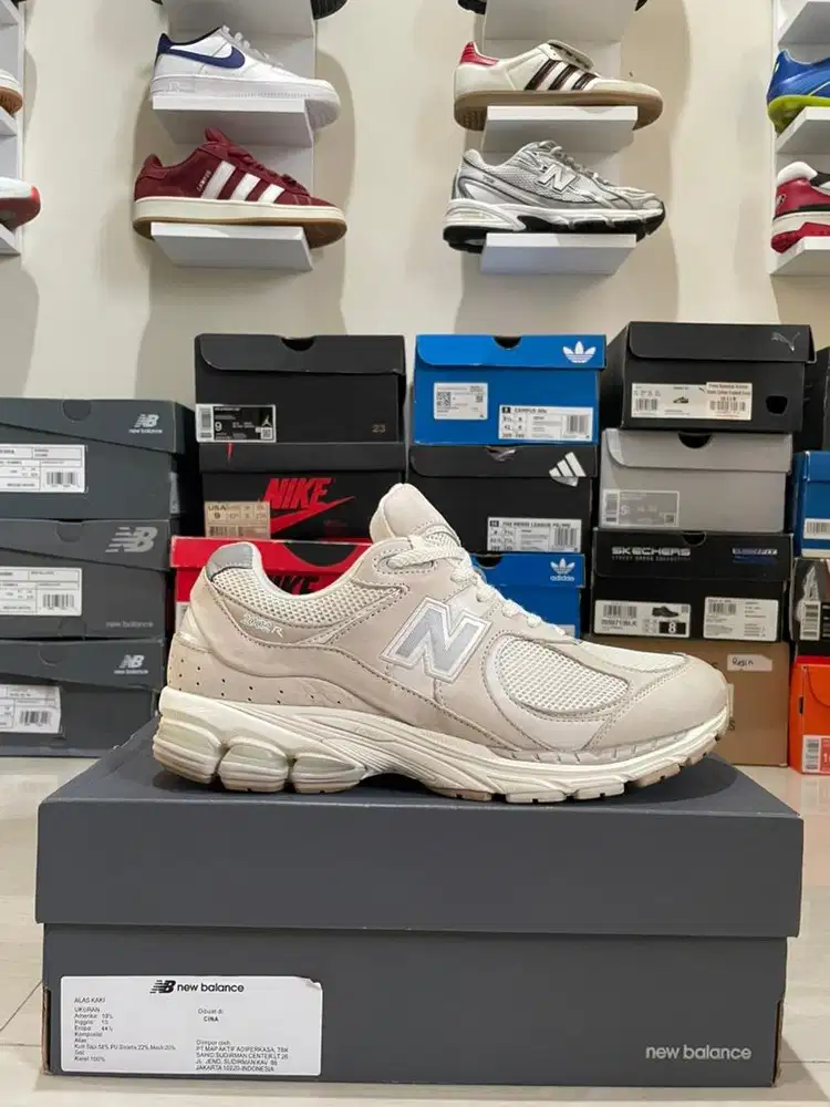 NB 2002r (Size 44 1/2) VVNDS Original 100%