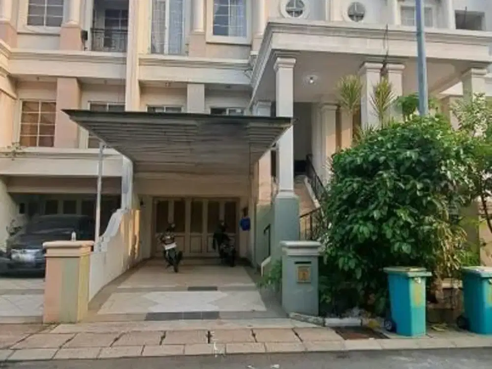 Rumah, 3 Lantai Siap Huni di Gading Grande Kelapa Gading