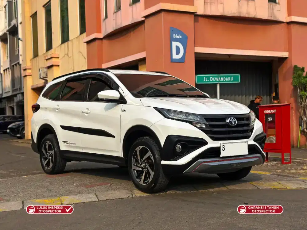 DP minim Rush TRD AT 2018 Sportivo matic Toyota Putih bs TT