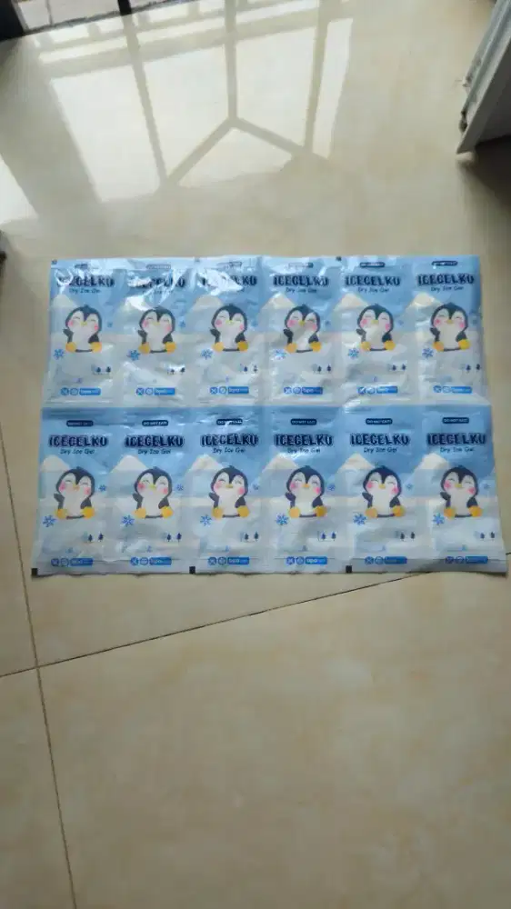 Thermafreeze ice gel per lembar isi 12 pcs