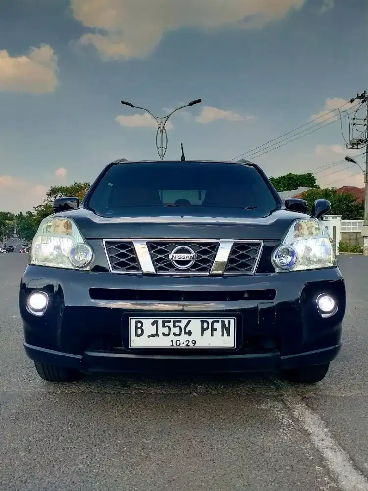 Nissan Xtrail 2.5 ST 2011 Istimewa Terawat