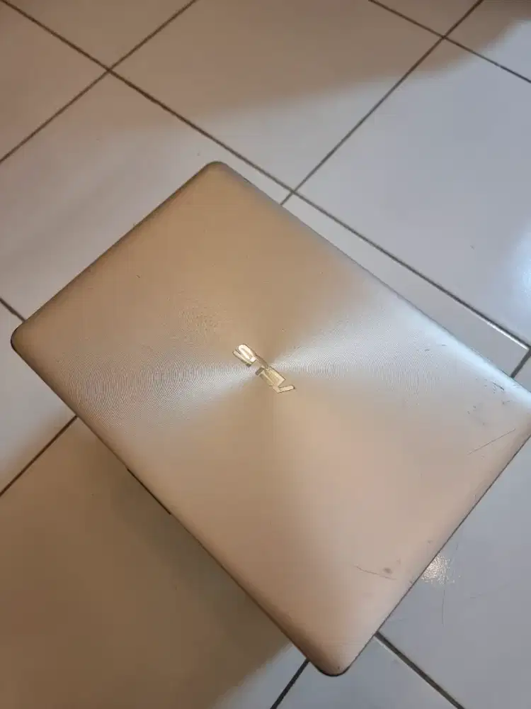 Asus vivobook X442UR