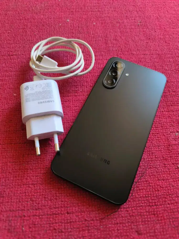 Samsung A17 5G 8/256gb hp ces