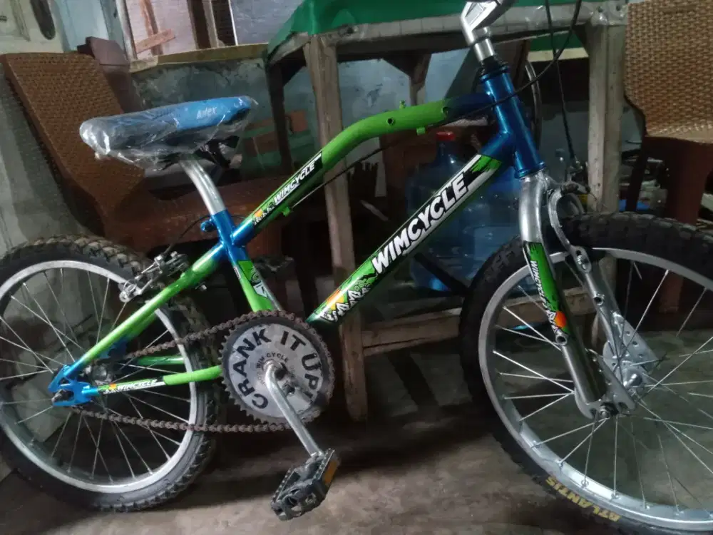 JUAL SEPEDA  BMX Wimcycle 20 INCH