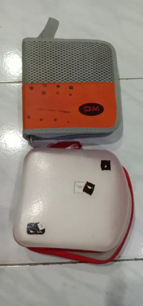 Tempat CD Bekas