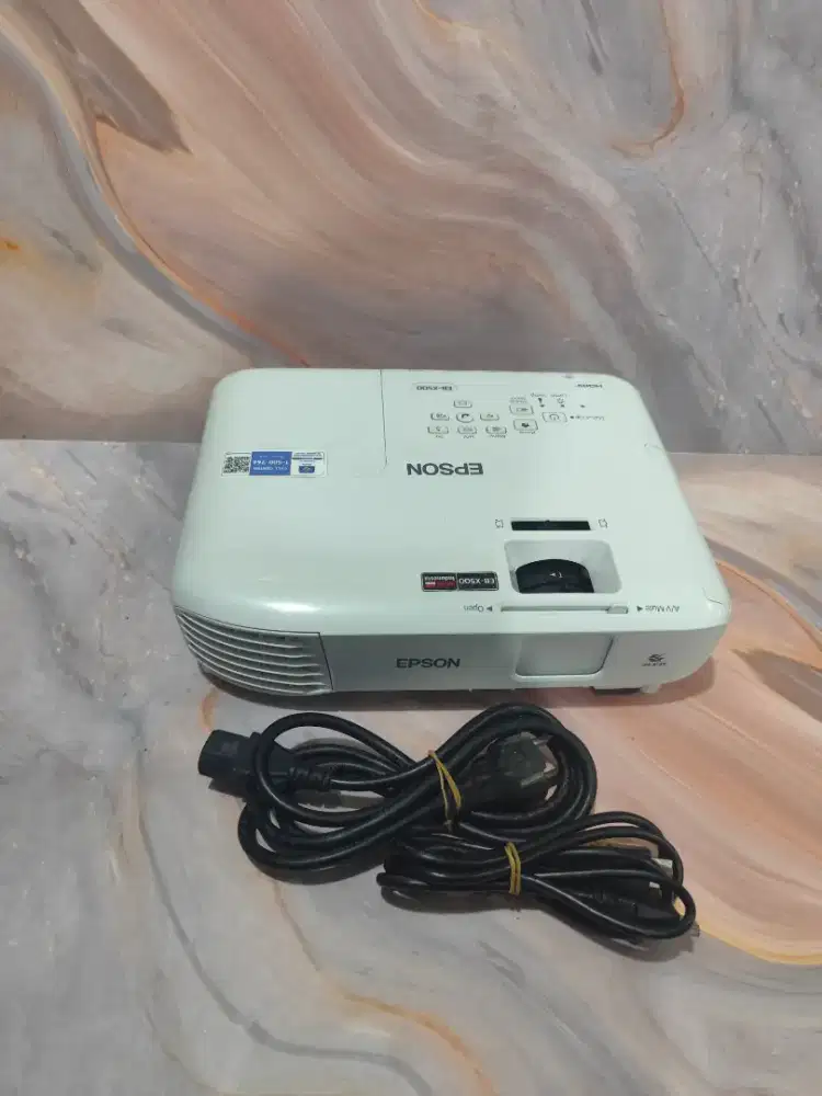 Proyektor Epson EB-X500