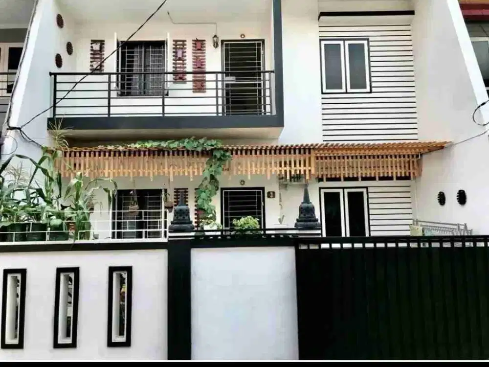 RUMAH 2 LANTAI CLUSTER PRIMADONA CIKAMPEK