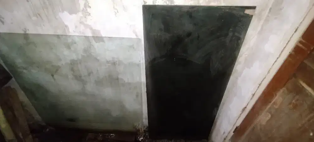 Kaca riben dan kaca polos