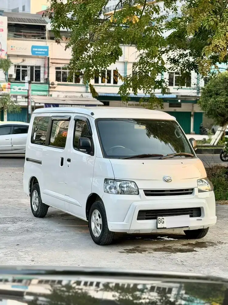 [TERAWAT] Daihatsu Granmax Minibus AC 2019 2020