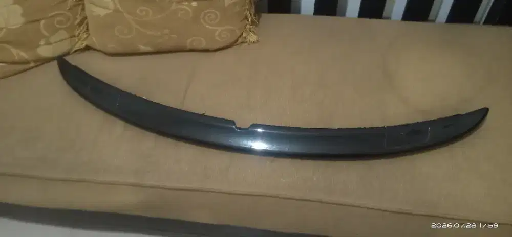 Spoiler OEM Yaris S Bakpao 2012