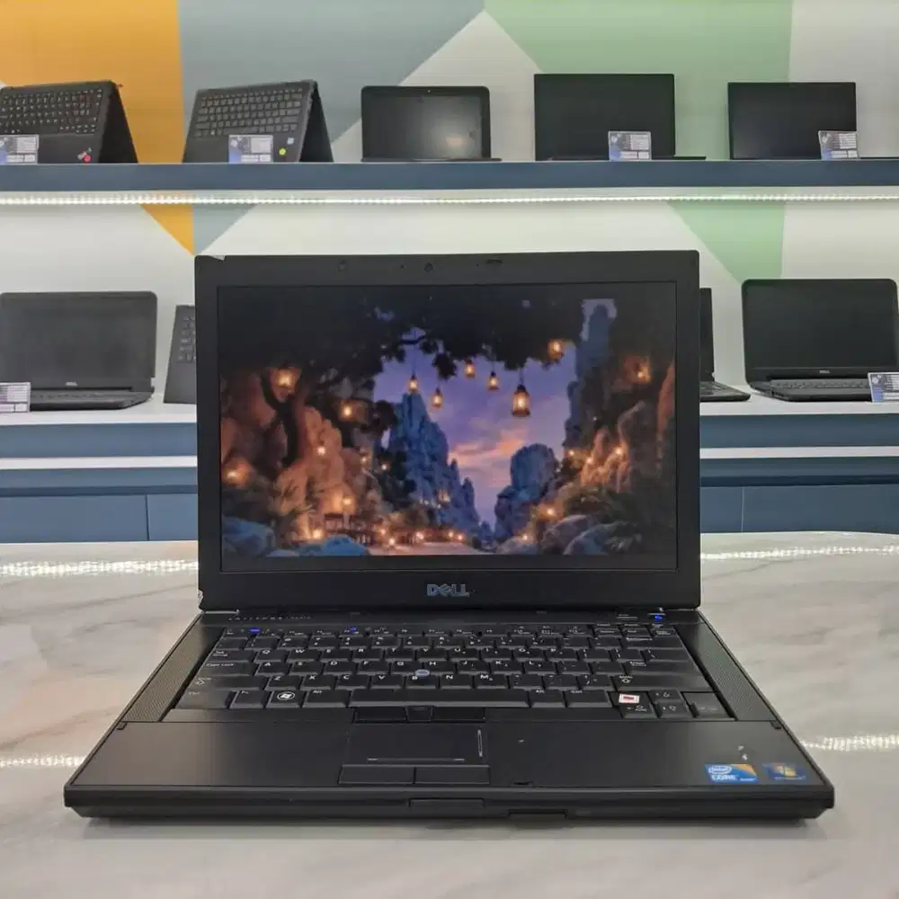 [D05] DELL DVD room |4GB|320GB| Cocok Untuk Pelajar