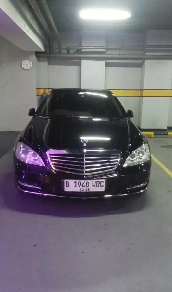 Mercedes Benz S300 L Black 2013