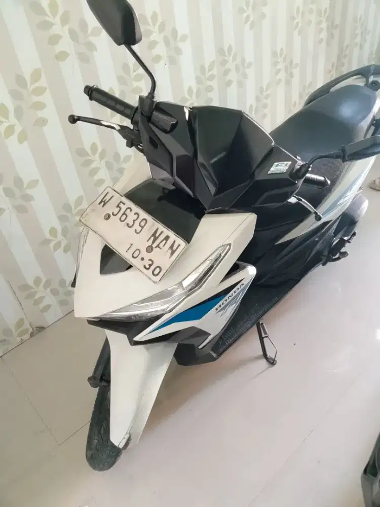 Di jual sepeda motor vario tahun 2015 cc 125