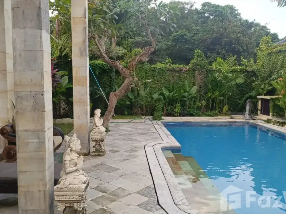 7 Bedroom Villa for sale in Sanur, Bali