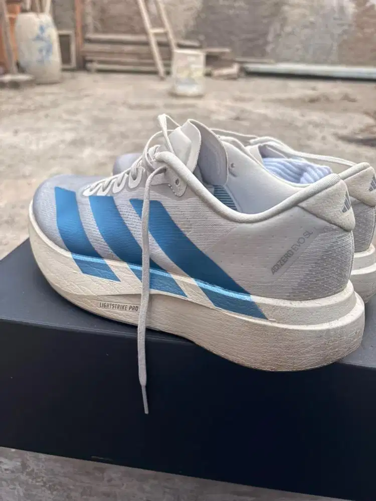 ADIDAS ADIZERO EVO SL