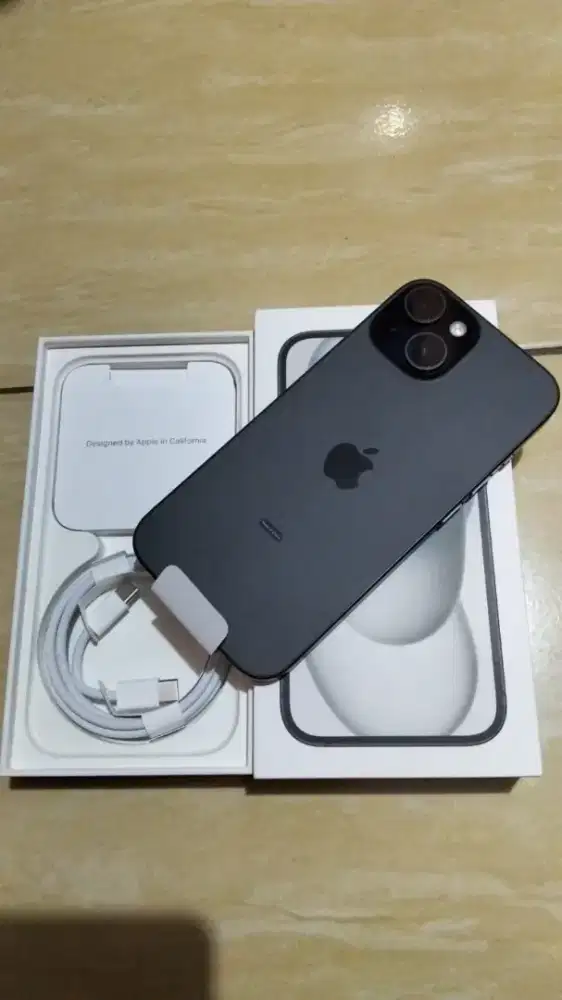 iPhone 15 New 6/128GB