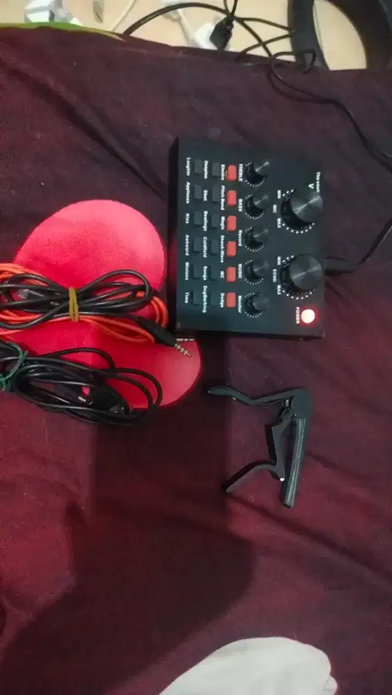 Soundcard v8 normal nyala