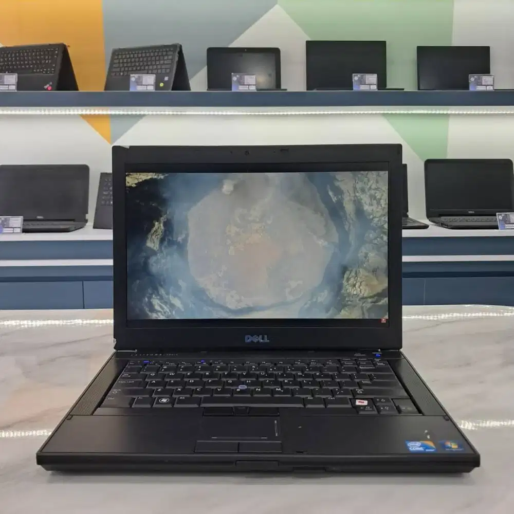 [D05] DELL DVD room |4GB|320GB| Cocok Untuk Pelajar