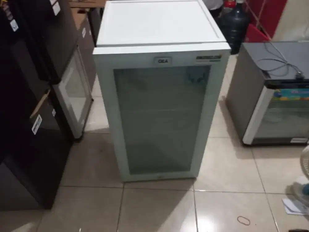 Showcase gea 90L