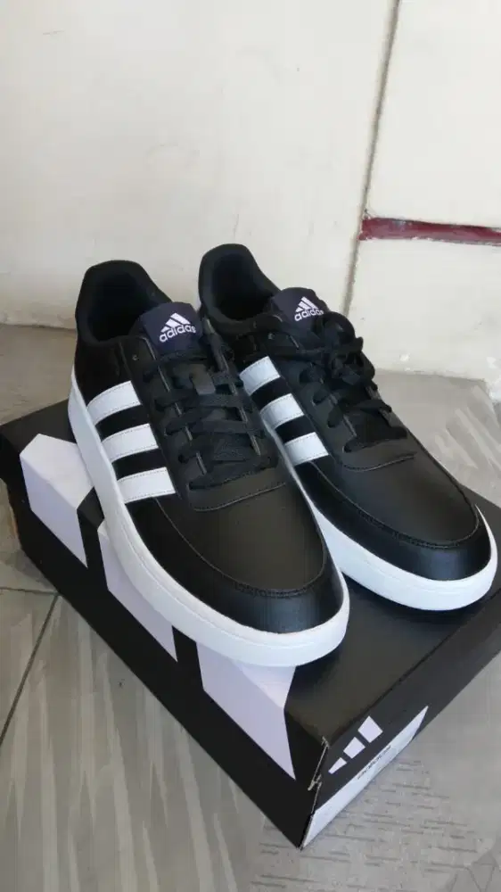 Adidas Breaknet 2.0