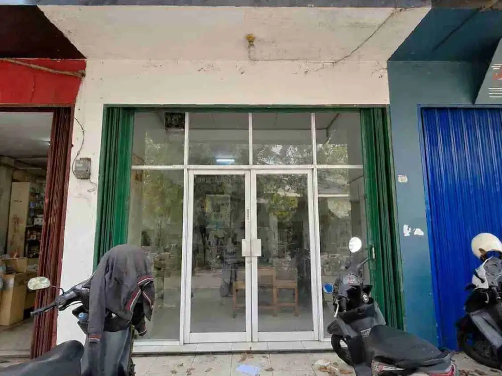 Disewakan Ruko 1½ LT Kresek Raya, Cengkareng, Jakarta Barat
