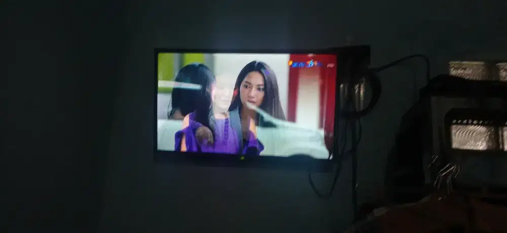 LED SHARP AQUOS 32 IN