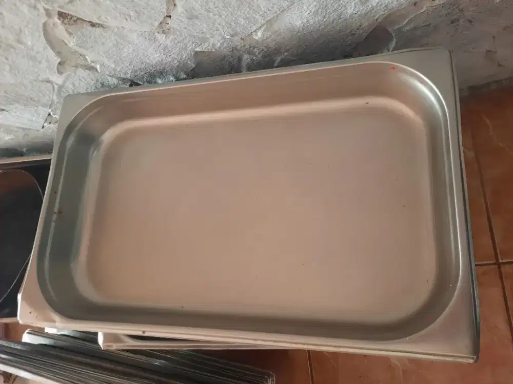 Food pan stainless