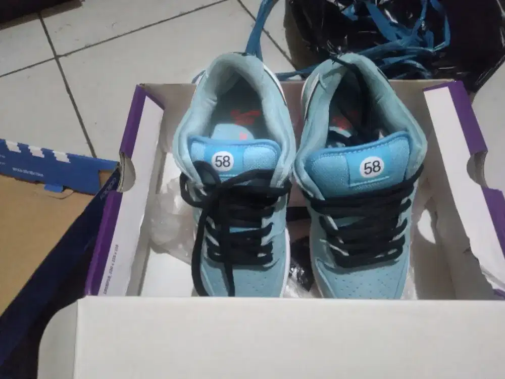 sepatu nike olahrga