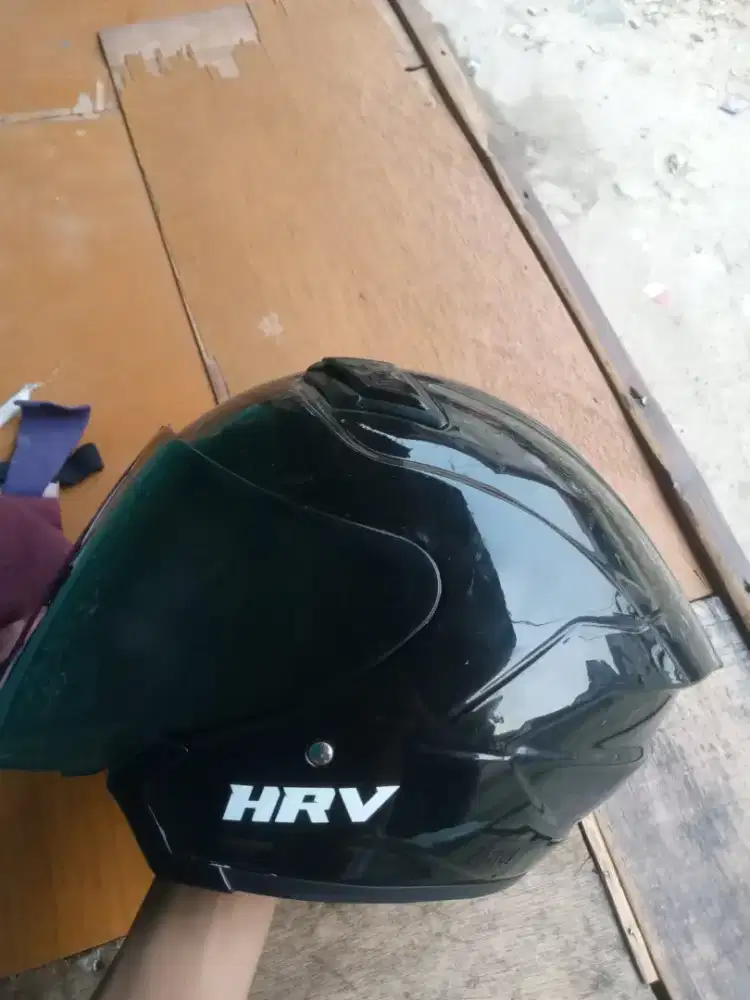 JUAL HELM BARU BELUM DI PAKE SAMA SEKALI