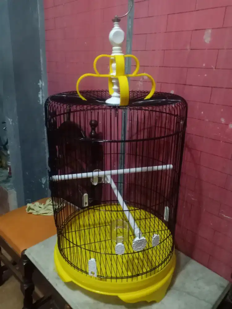 Sangkar burung besi