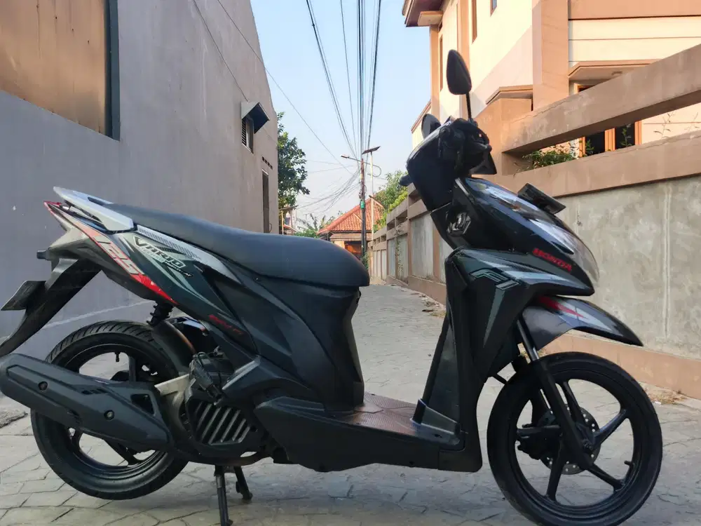Honda Vario 125 CC kzr Esp 2014 stater halus mulus terawat