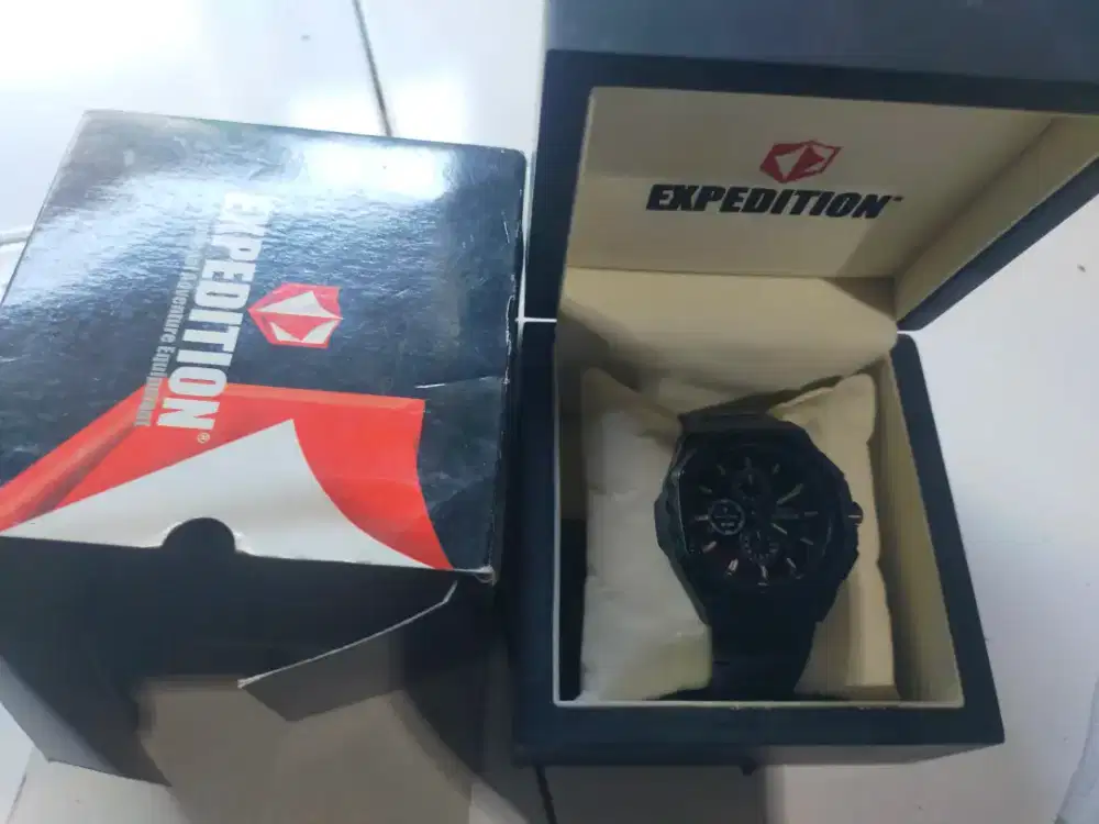 Jual cepat jam tangan Alexandre Christie dan expedition original