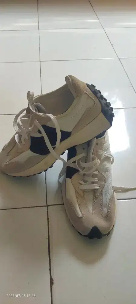 Adizero Evo SL dan news balance