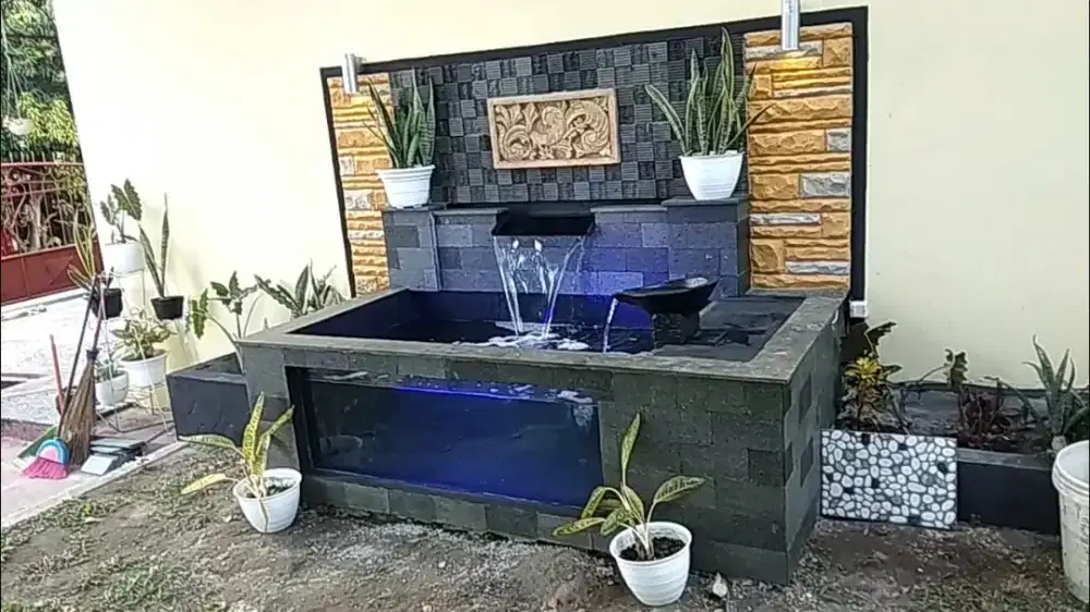 Pembuatan kolam koi minimalis