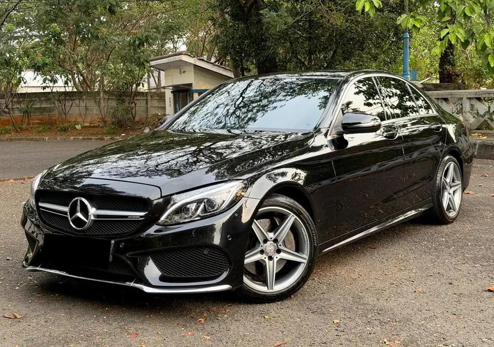 [KM 20RB] Mercedes Benz C250 AMG W205 Fullspec 2015/2016 Like New C300