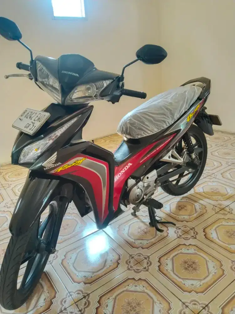 sekali lihat pasti suka,motor full original