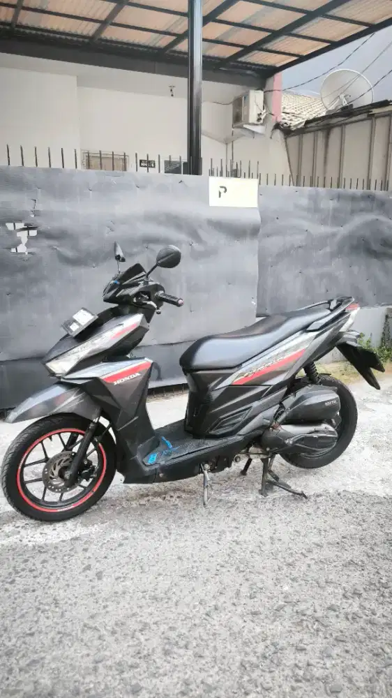 HONDA VARIO 125 TAHUN 2018 PAJAK PANJANG