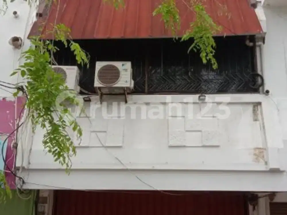 Ruko 3,5 lantai jalan raya di kelapa gading